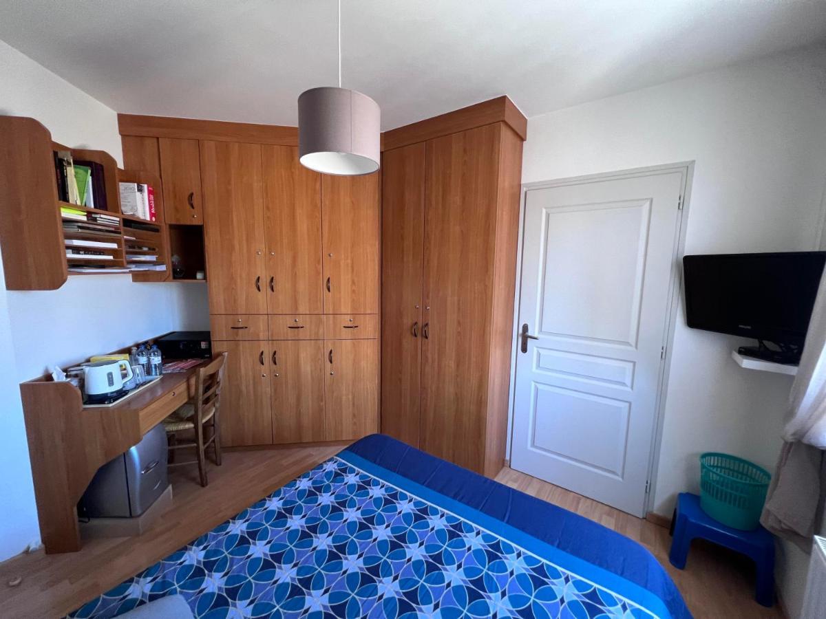 La Chambre Des Amis Партене Екстериор снимка